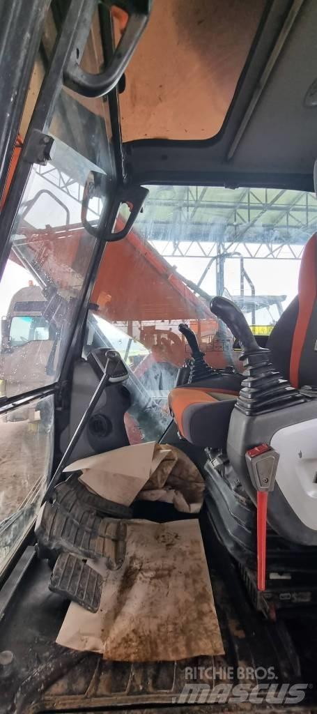 Doosan DX140LC-5 Верижен екскаватор