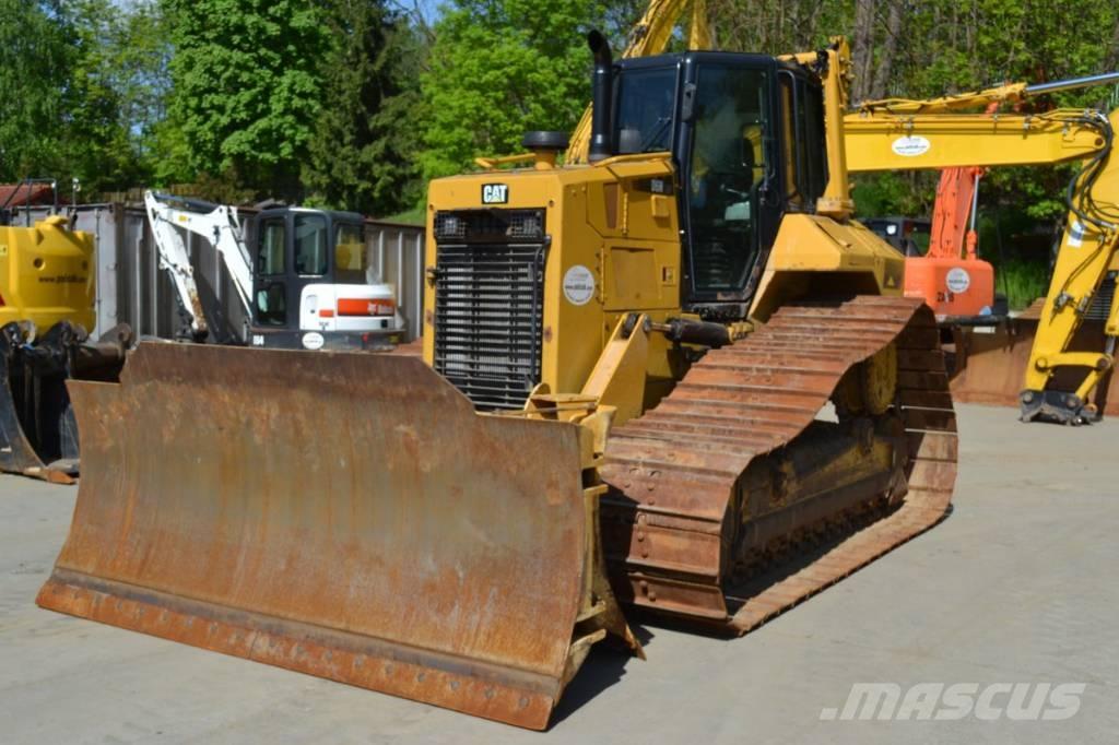 CAT D 6 N LGP Верижни булдозери
