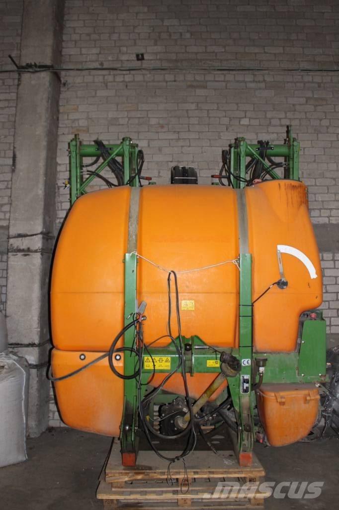 Amazone UF 1801 Навесни пръскачки
