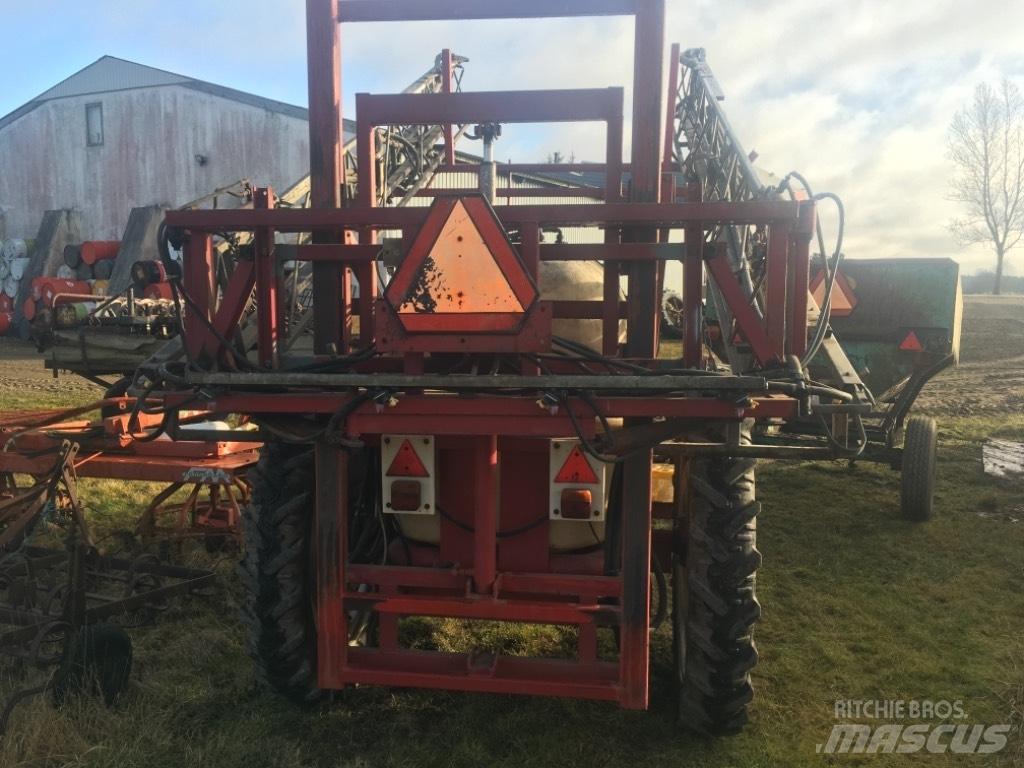 Hardi Trailersprøjte Прикачни пръскачки

