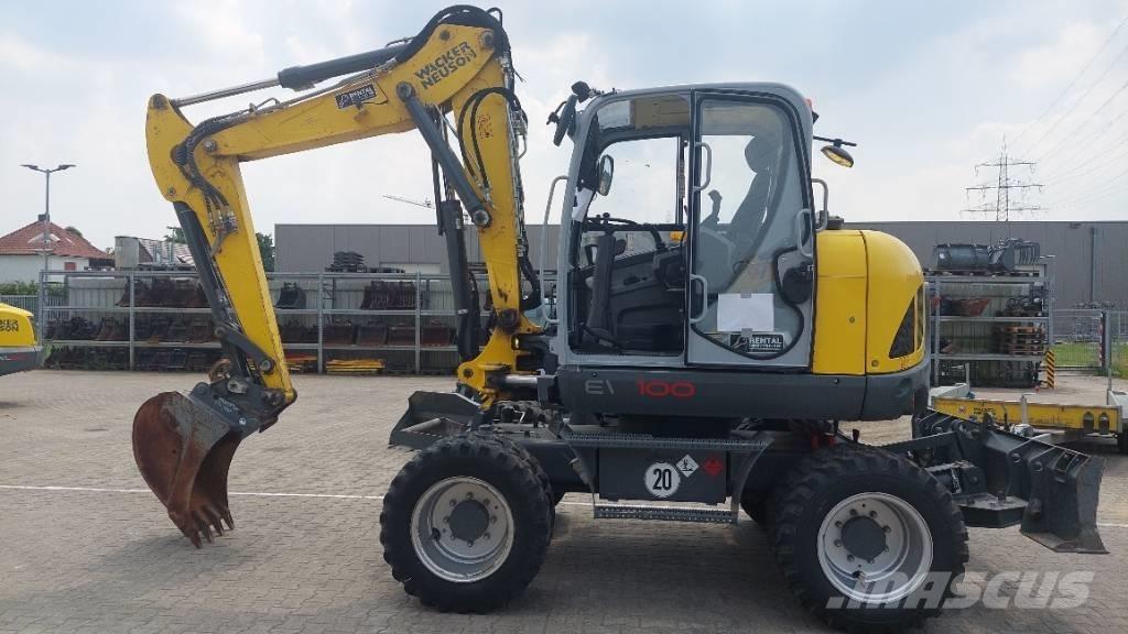Wacker Neuson EW100 Колесни екскаватори
