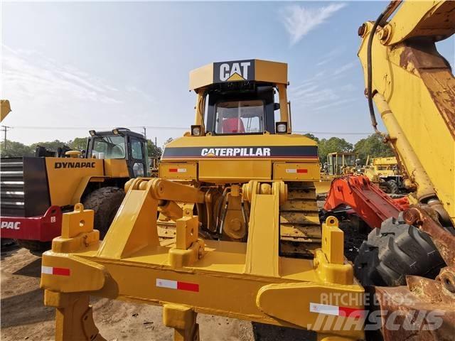 CAT D 7 R Верижни булдозери
