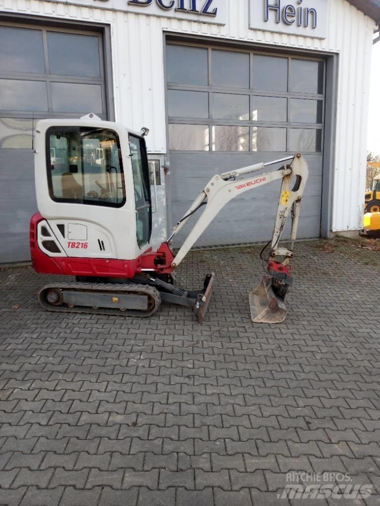 Takeuchi TB 216 Мини екскаватори < 7 т