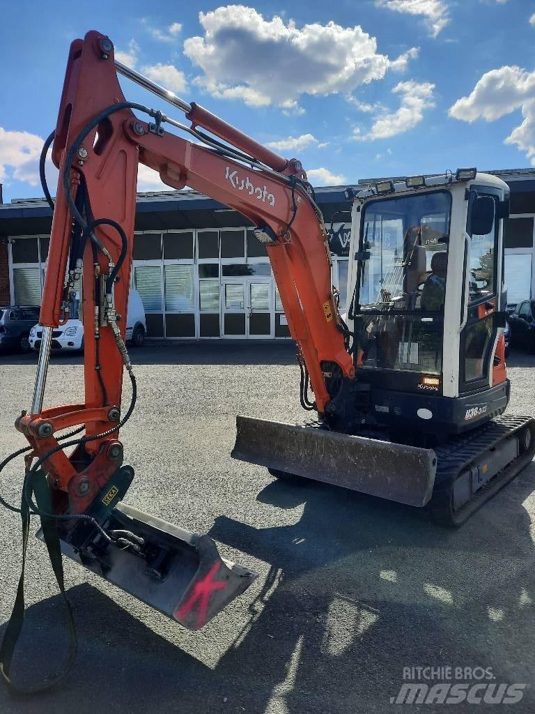 Kubota U 30-3 Мини екскаватори < 7 т