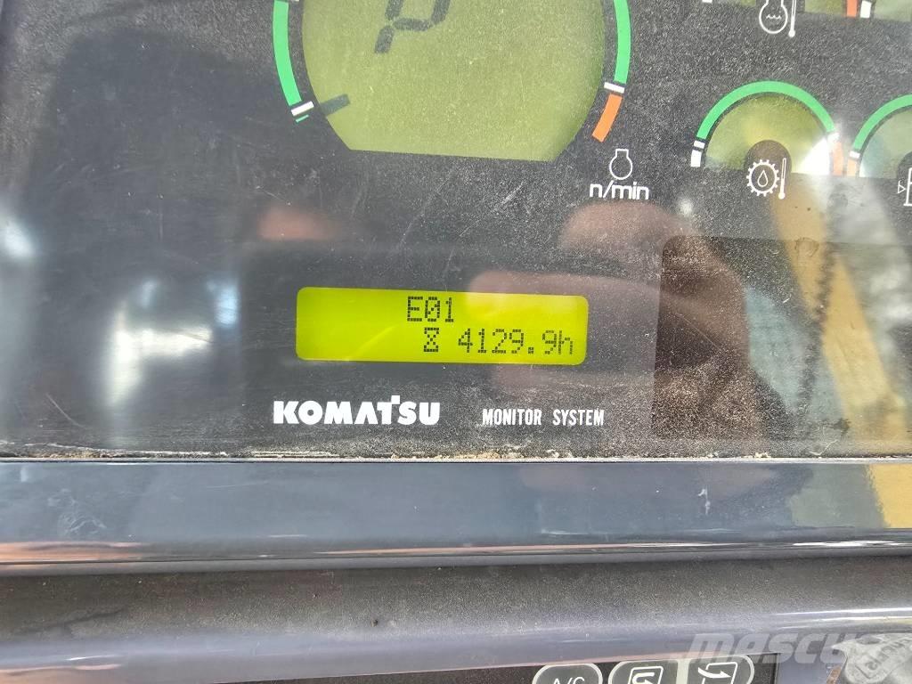 Komatsu D 65 EX-15 L Верижни булдозери
