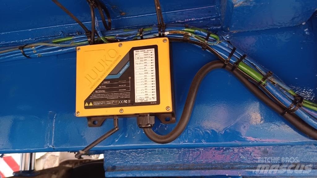 Goldhofer STZ-VL 3 Полуремаркета със скипов подемник