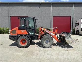 Kubota R065W Колесни товарачи