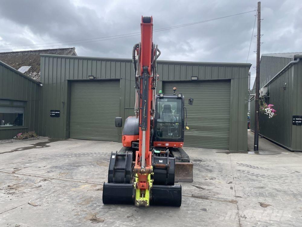 Kubota KX 080-4 Средни екскаватори 7т - 12т