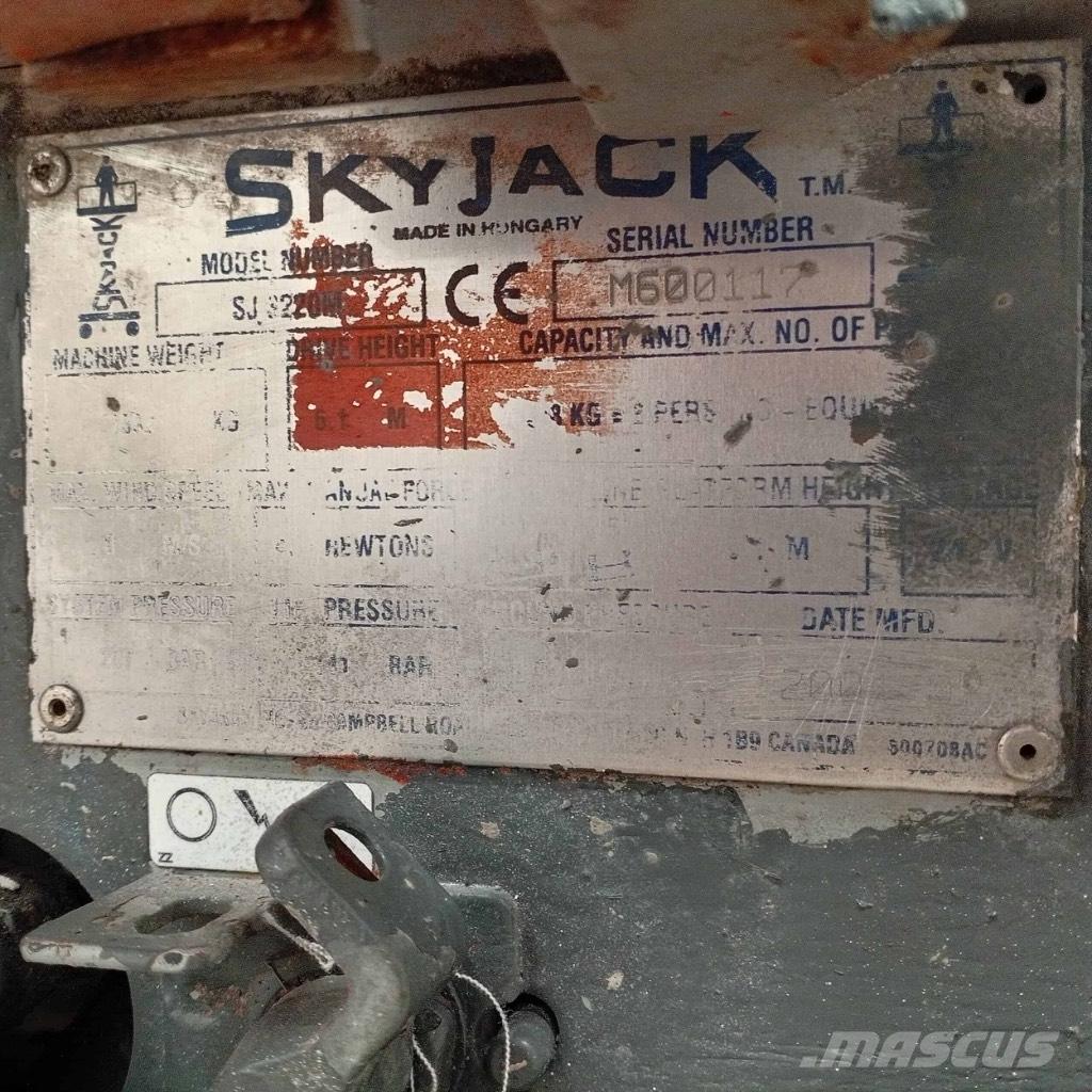 SkyJack SJ 3220 Ножични работни платформи