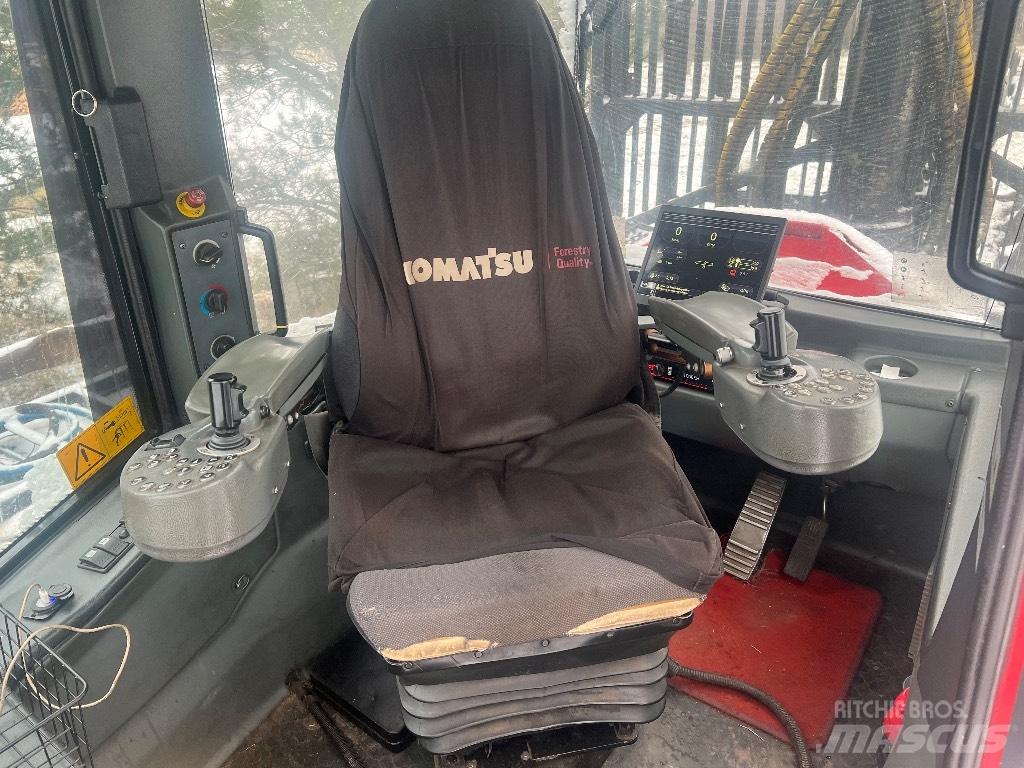 Komatsu 840 TX Форуардери