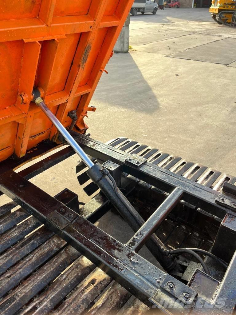 Kubota RC 30 Верижни дъмпери