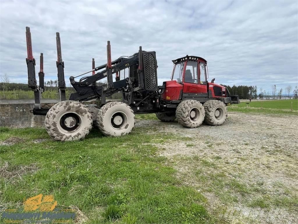 Komatsu 895 Форуардери