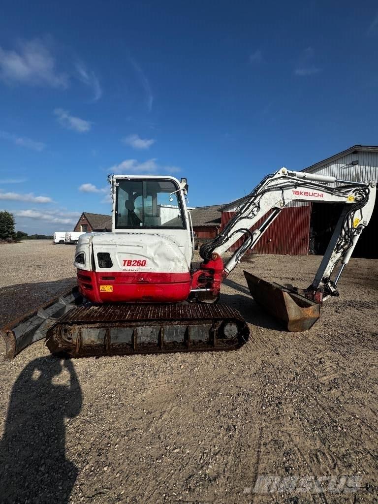 Takeuchi TB 260 Верижен екскаватор