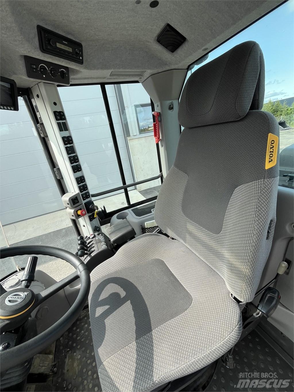 Volvo L 60 H Колесни товарачи