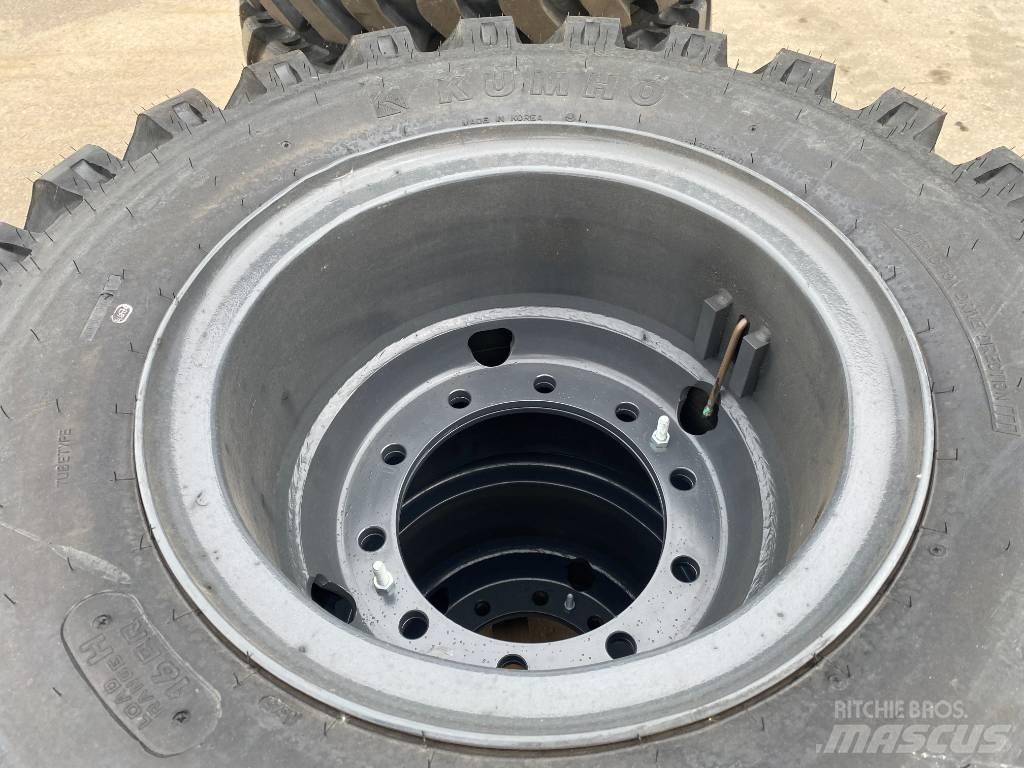Kumho 10,00-20 Гуми
