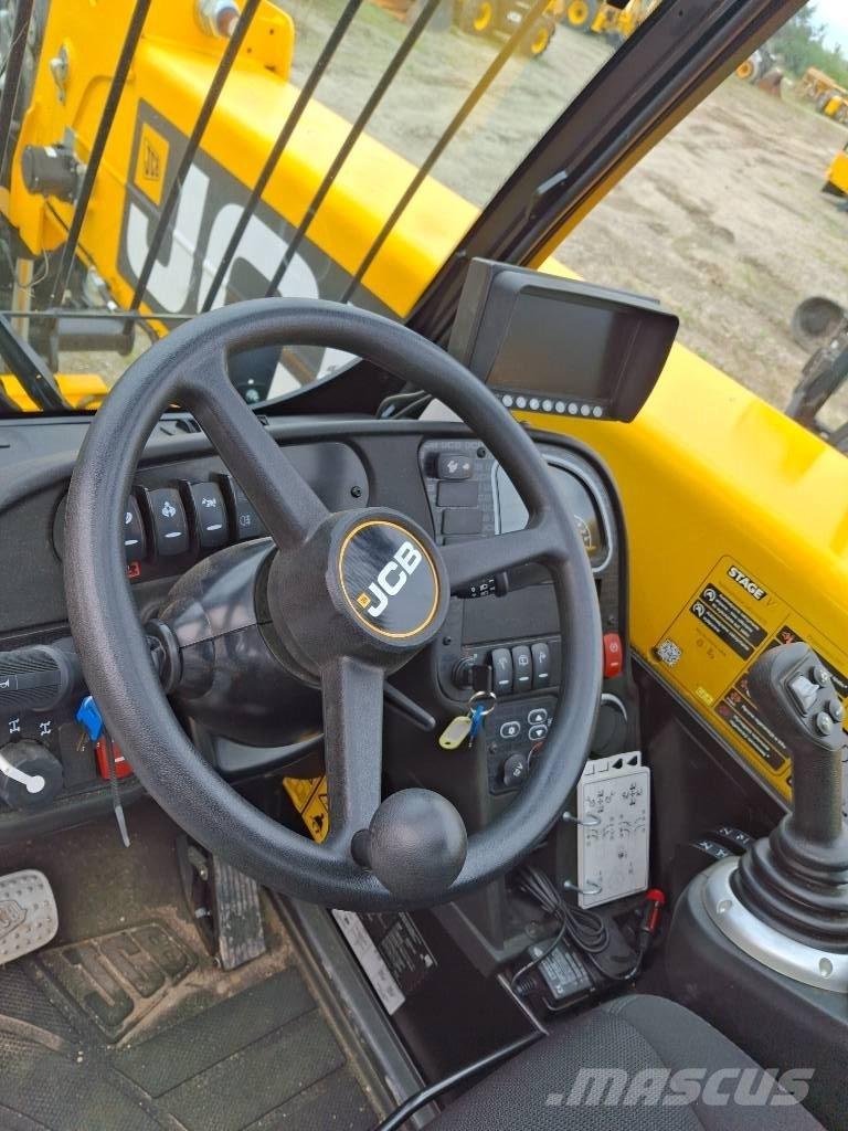 JCB ROTO 555P210R SV Телескопични товарачи