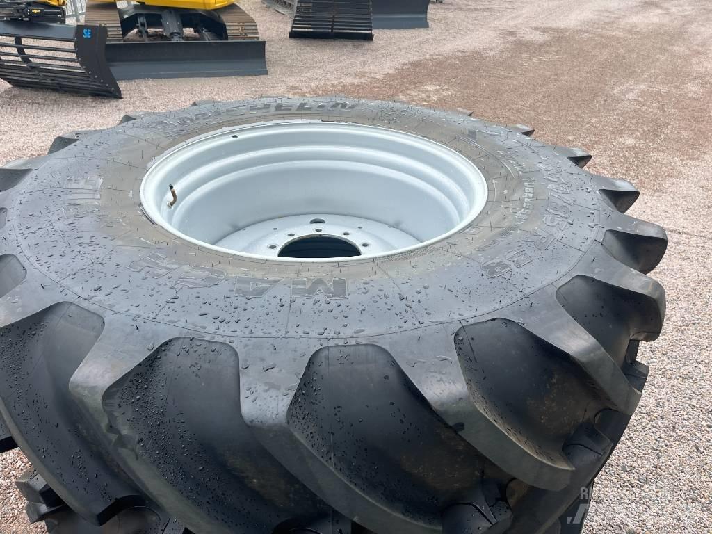Michelin 650/85-38 Колелета/Гуми