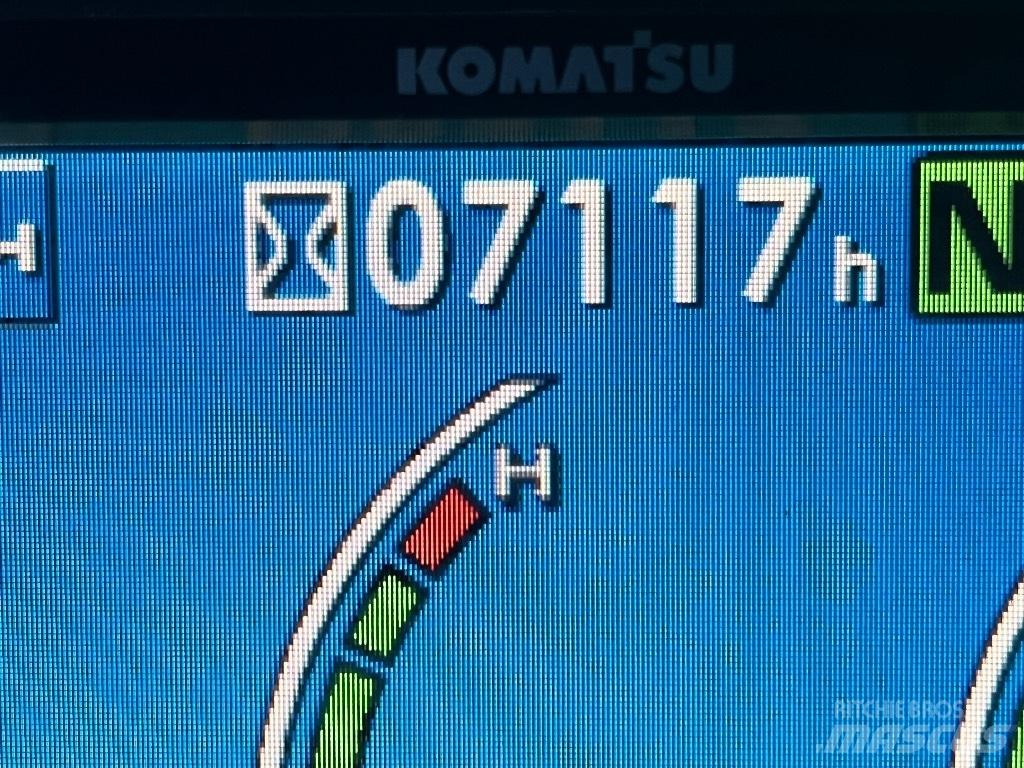 Komatsu PW 98 MR-8 Колесни екскаватори