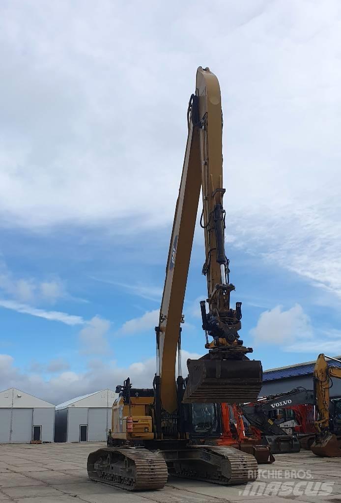 CAT 330 FLN Екскаватори с дълго рамо