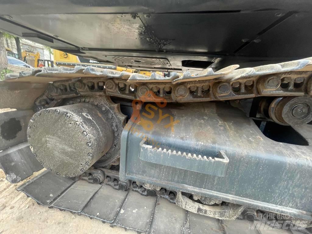 Hyundai 220 Верижен екскаватор