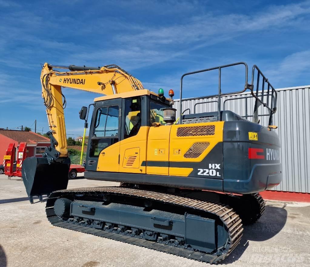 Hyundai HX 220 L Верижен екскаватор