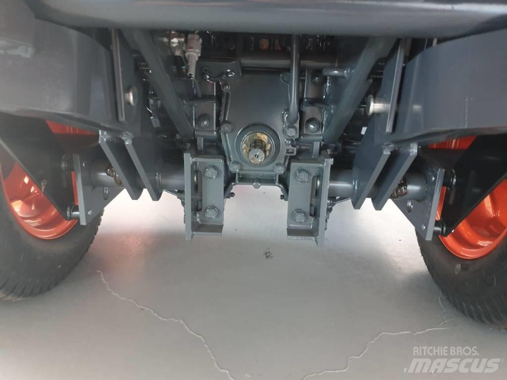 Kubota F251E (2WD) Косачки за монтиране и теглене