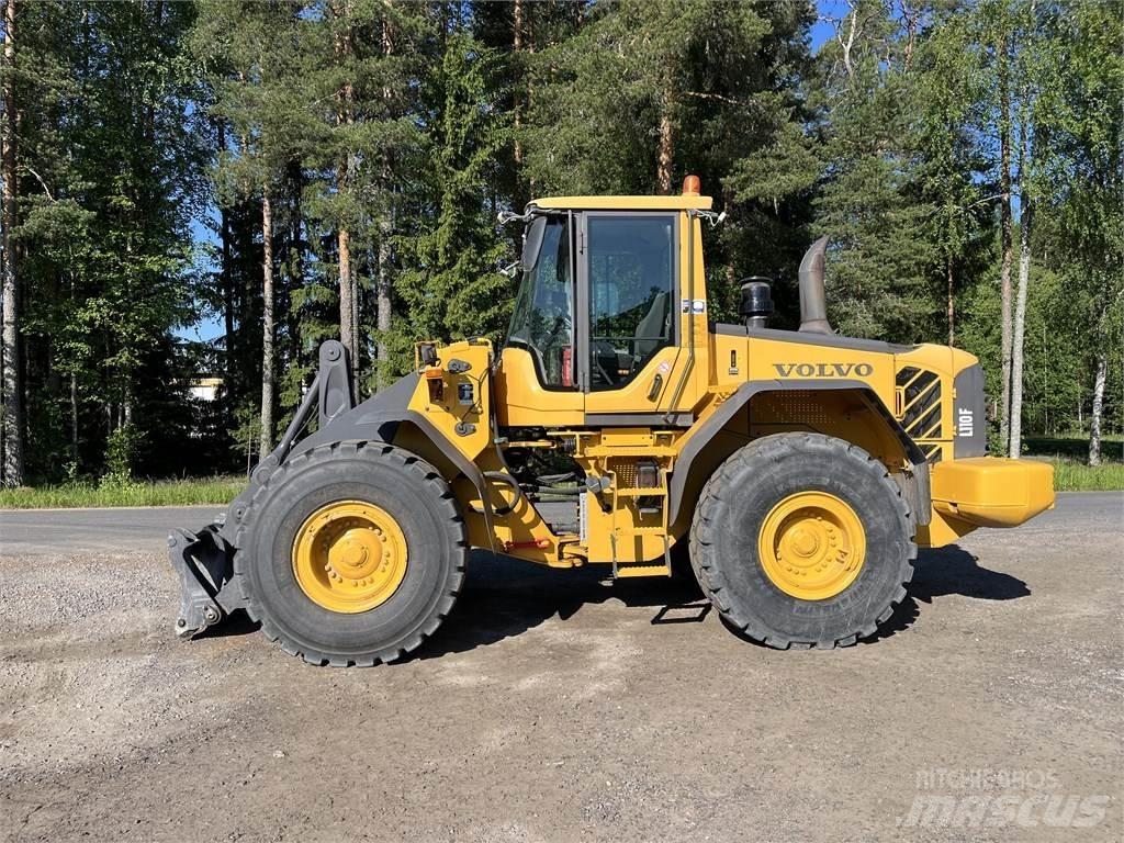 Volvo L 110 F Колесни товарачи