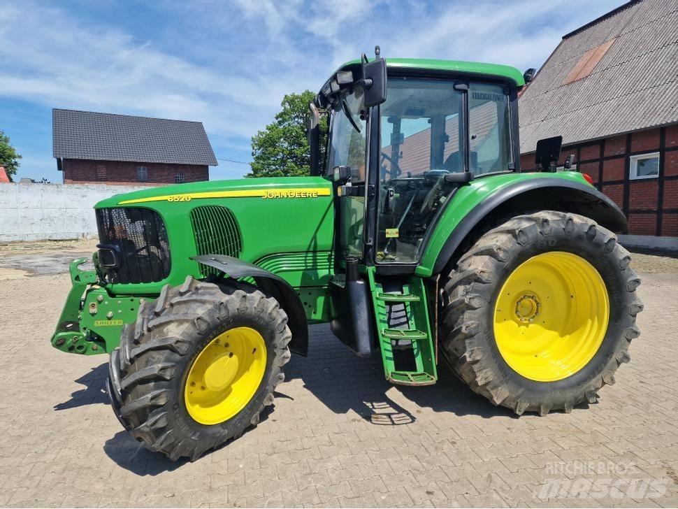 John Deere 6520 Трактори