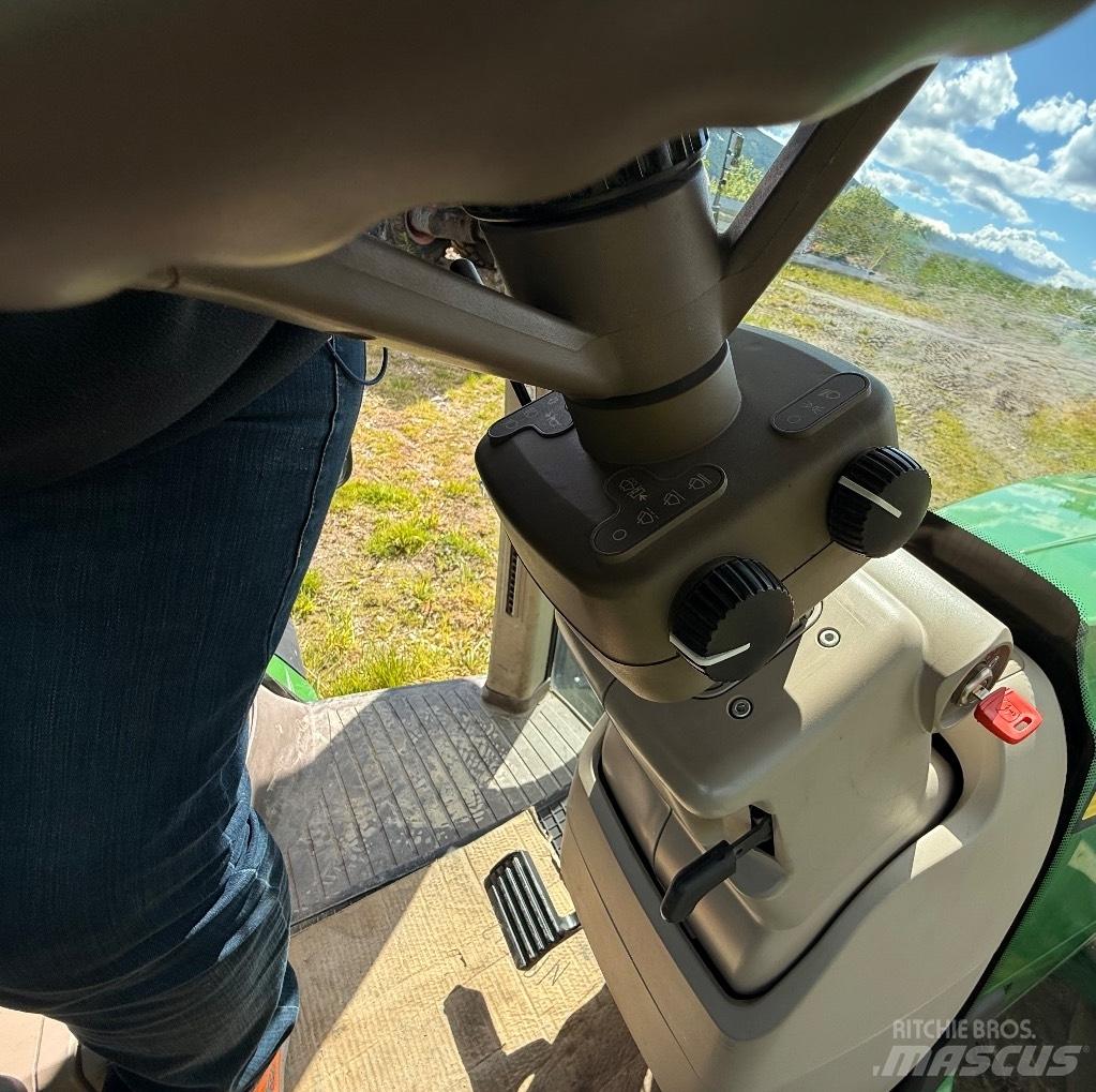 John Deere 8370 R Трактори
