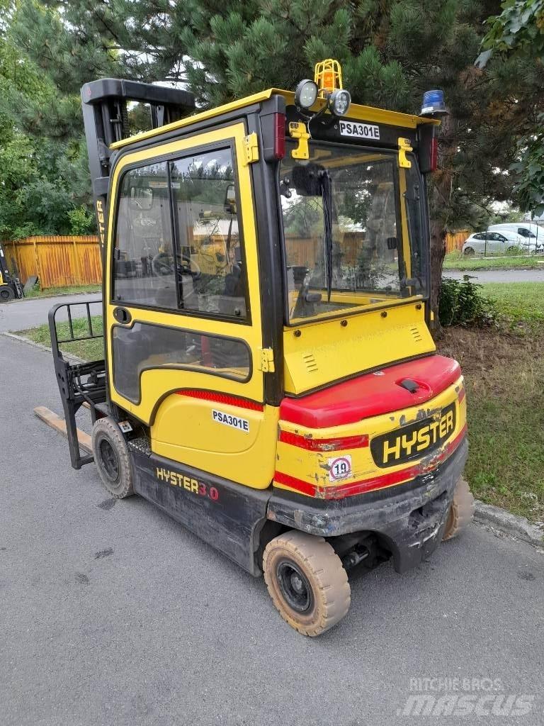Hyster J3.0XN Електрически вилични кари-повдигачи