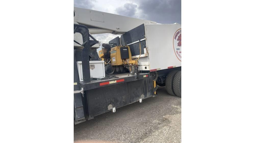 Ford F 7000 Моторизирани платформи с талига