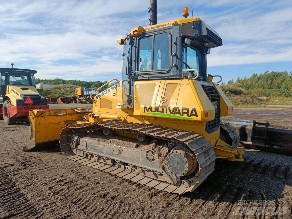 Komatsu D51PX-22 Верижни булдозери
