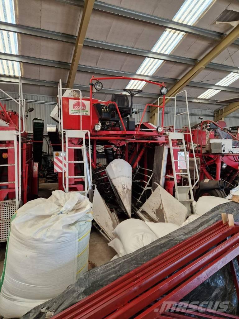  JOONAS 1500 Комбайни