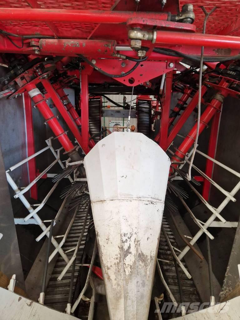  JOONAS 1500 Комбайни