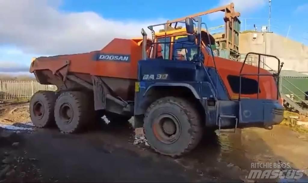 Doosan DA 30 -7 Дъмпери/моторни превозни средства