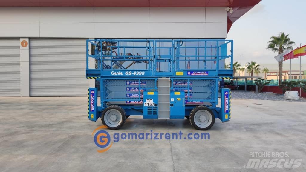 Genie GS 4390 RT Ножични работни платформи