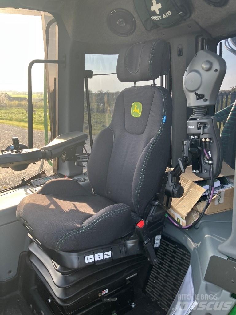 John Deere 1510G Форуардери