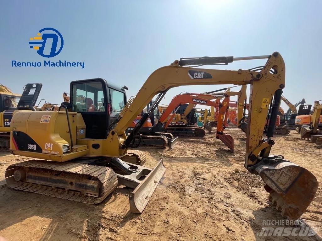CAT 306D Мини екскаватори < 7 т