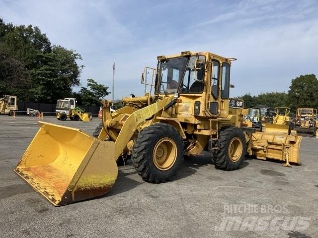 CAT 924 F Колесни товарачи