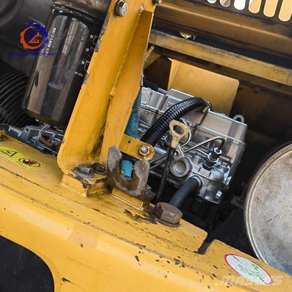 CAT 308 D Средни екскаватори 7т - 12т