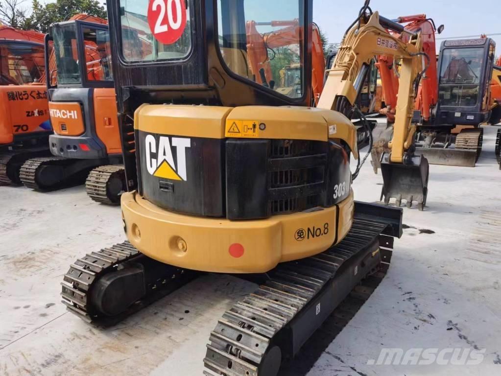 CAT 303 CR Мини екскаватори < 7 т