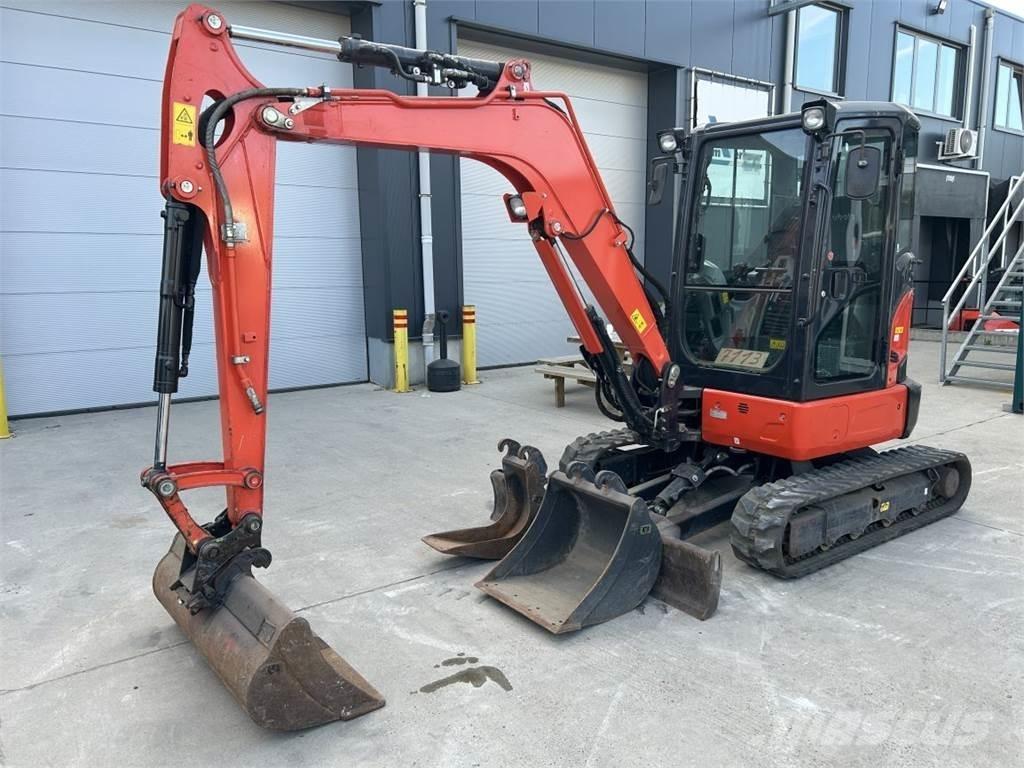 Kubota U36-4 (7113) Мини екскаватори < 7 т