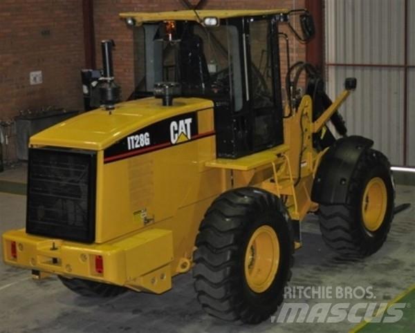 CAT IT28G Колесни товарачи