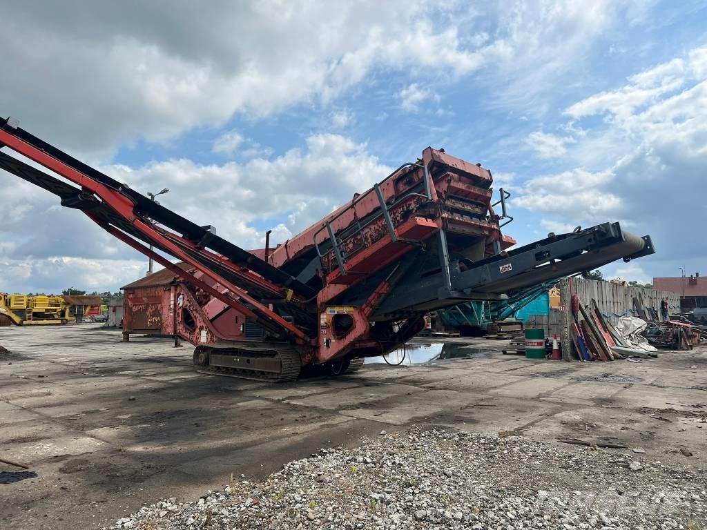 Sandvik QA 140 Мобилни скрийнери
