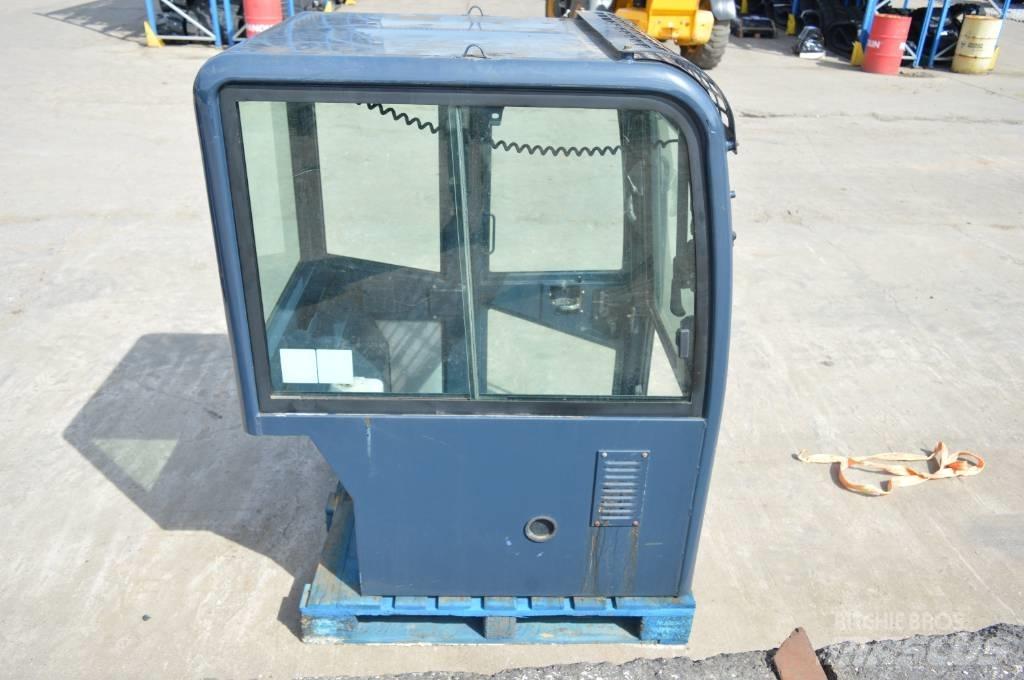 Hanix H 22 cab Мини екскаватори < 7 т