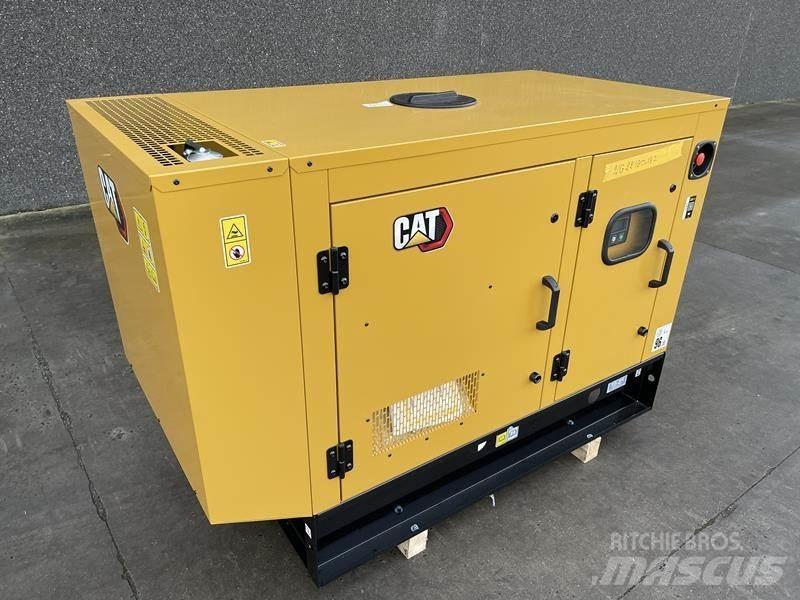 CAT DE 22 E 3 Дизелови генератори
