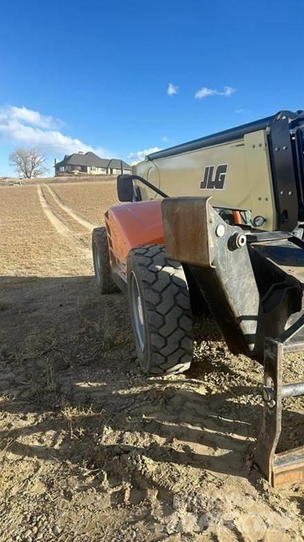 JLG 1255 Телескопични товарачи