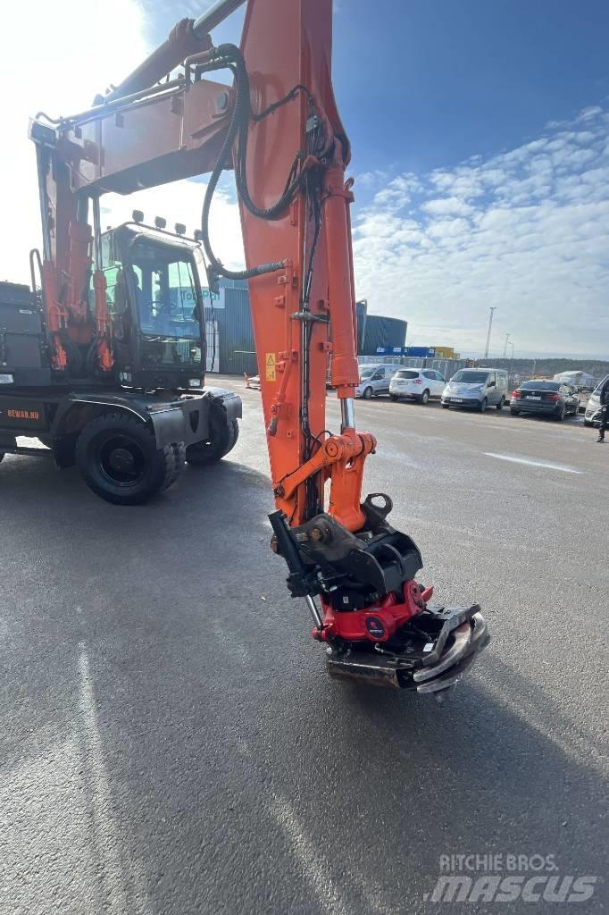 Hitachi ZX 140 W-5B Колесни екскаватори