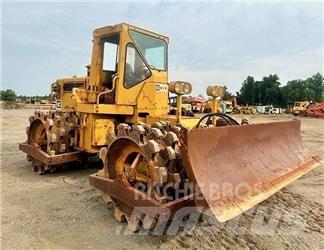 CAT 815 Уплътнители за почва
