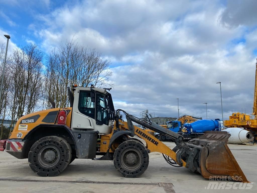 Liebherr L 538 Колесни товарачи